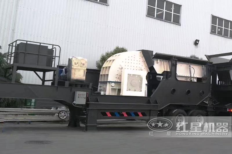 小型石子破碎機——移動式破碎機